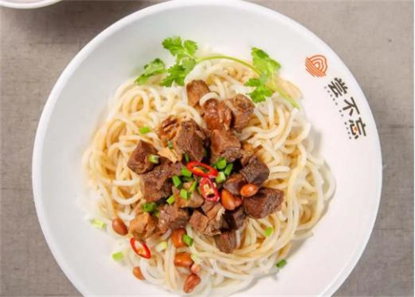 尝不忘桂林米粉