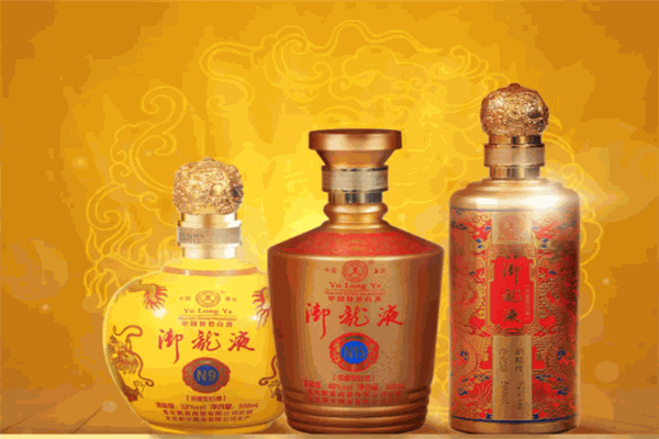 鹅黄白酒