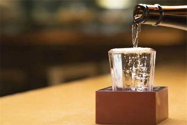 宫廷秘酒白酒