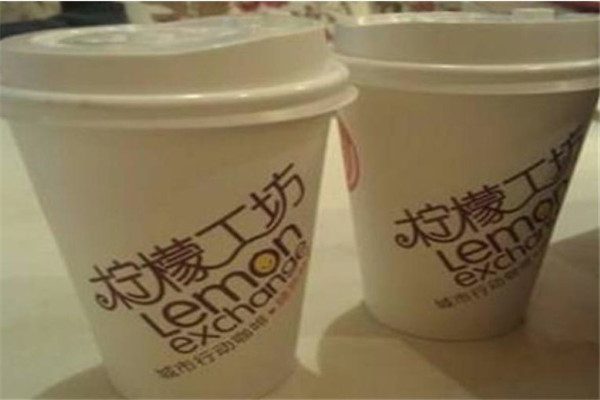 柠檬工坊奶茶店