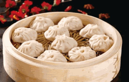 兜汽包灌汤包