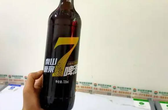 泰山原浆啤酒