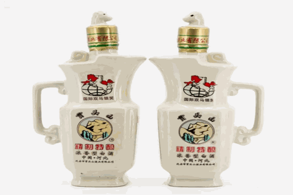 贯头山浓香型白酒