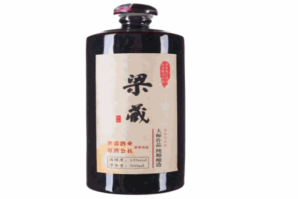 粱酱白酒