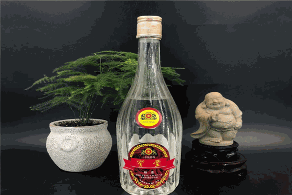 宝粮液白酒