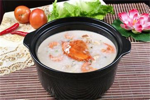 鱼春花潮汕海鲜粥