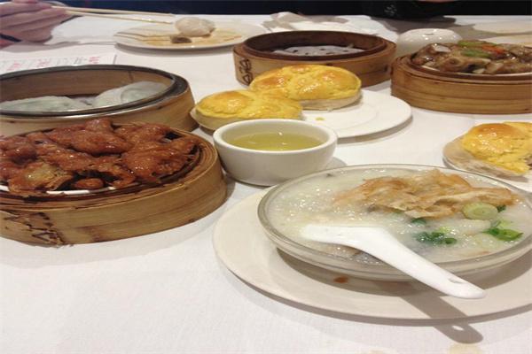 小黄鸭亲子餐厅