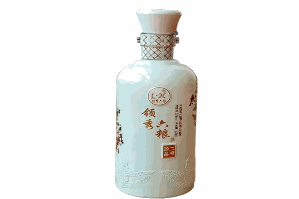 六粮御液白酒