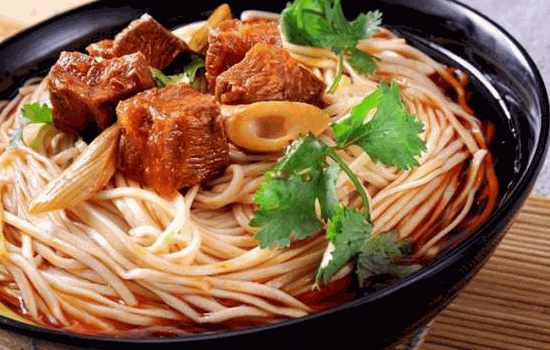 冠云牛肉面馆