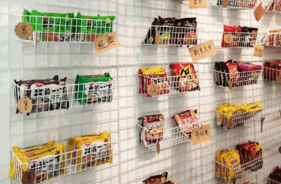 方便面餐厅多少钱?
