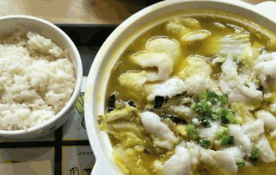 酸菜鱼米饭