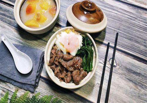 嘿米牛肉饭