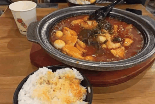 嘻木子小鸡小鱼石锅煲