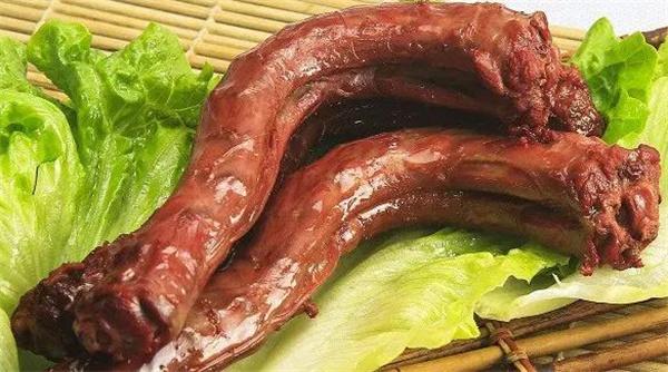 辣曹氏鸭脖