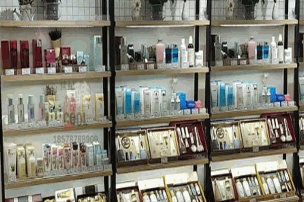 skii化妆品加盟