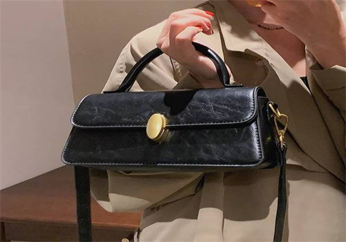 mk女包
