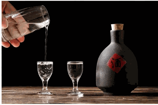 高粱特酿白酒