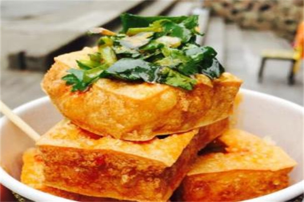 d六点臭豆腐