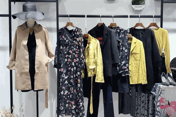 芙娜妮服装店加盟