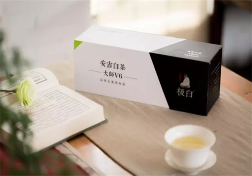 极白白茶