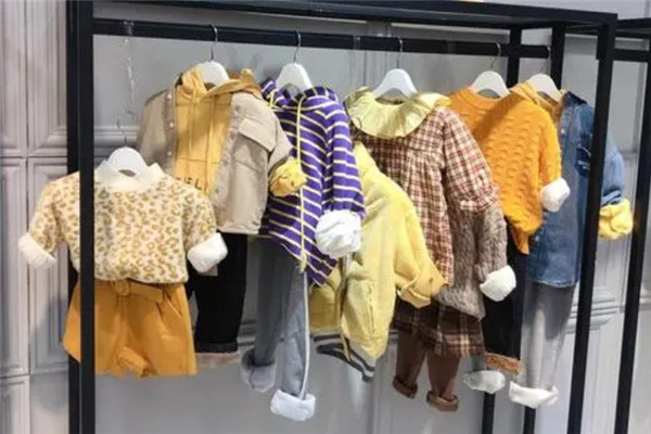 小熙熙童装加盟