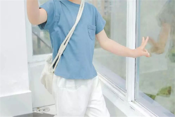 小熙熙童装加盟