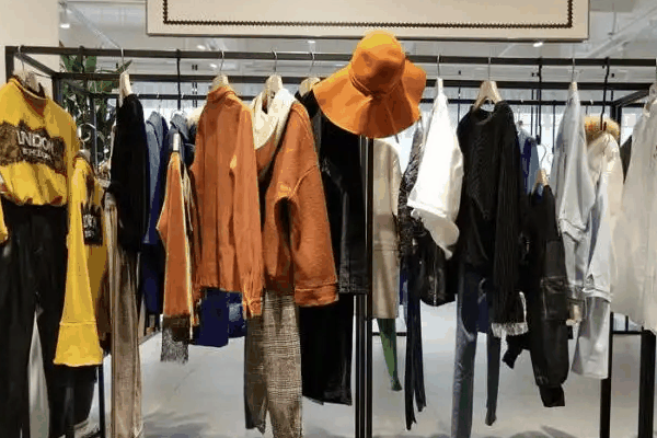 她时服饰加盟