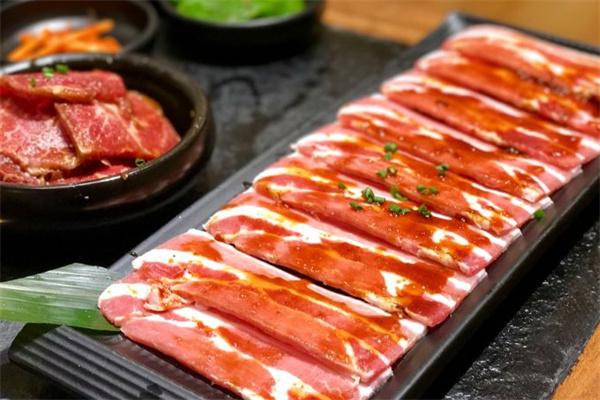 杀猪天烤肉