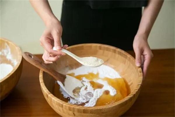 英媚儿中药面膜