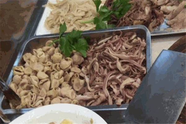 一品香卤菜熟食加盟