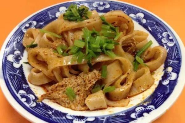 小熙家擀面皮