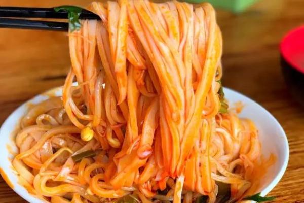 小熙家擀面皮