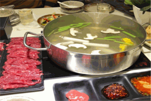 和诚牛肉馆火锅加盟