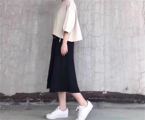 唐卡服装