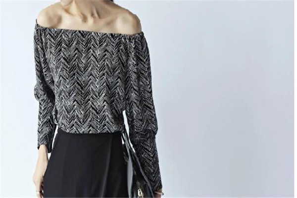 范儿淘点品牌服装折扣店
