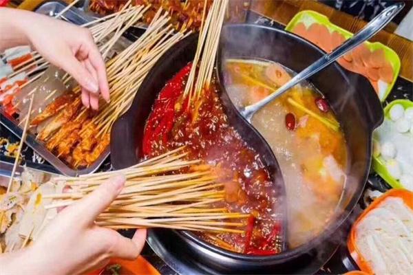 天府巷盅盅火锅