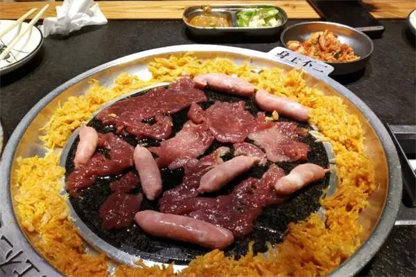 韩山城石板煎肉加盟