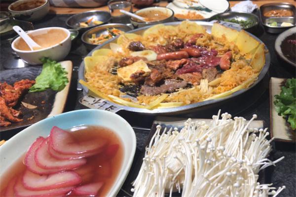 韩山城石板煎肉加盟