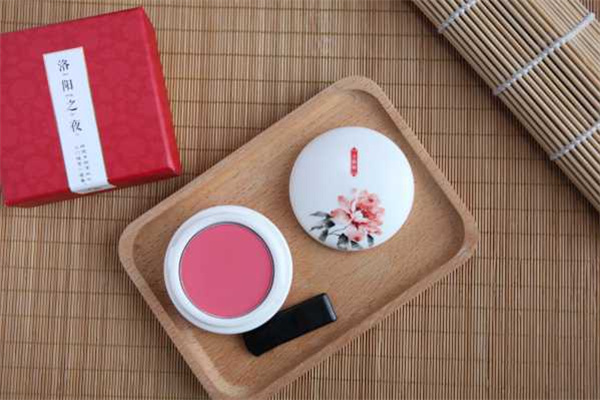 贞格格化妆品加盟