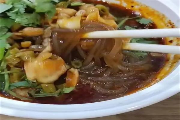 粉校长泡菜酸辣粉