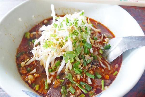 粉校长泡菜酸辣粉