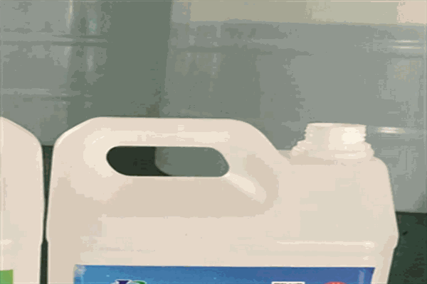 新蓝尿素液