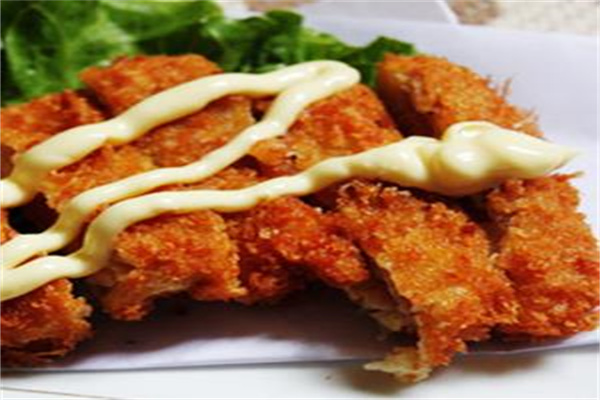 啾啃鸡排