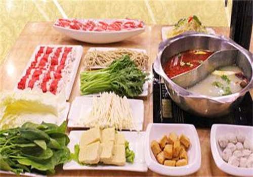 随吕捞火锅超市