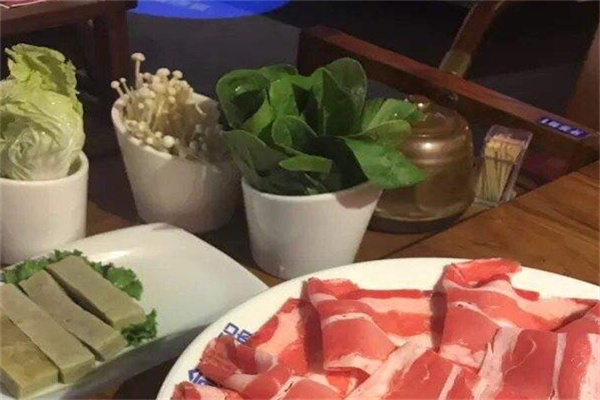 火炎焱火锅