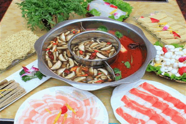 围辣菌汤小火锅加盟