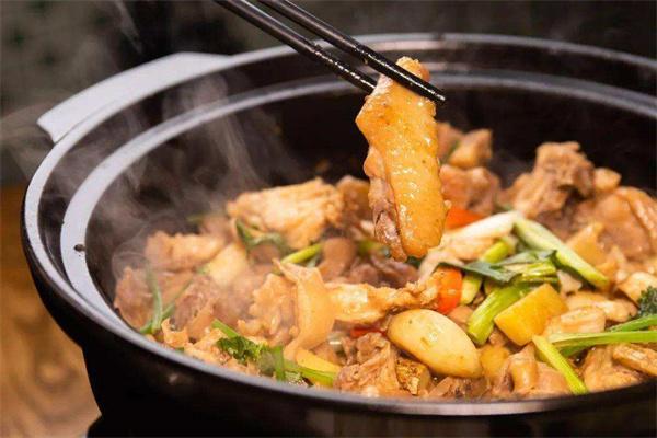 真华仔土鸡煲店