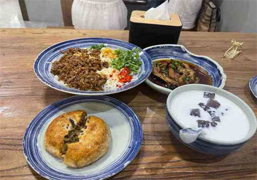 龙游王阿盖小吃店