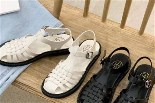 樱桃树女鞋