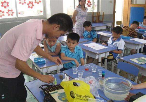 小牛顿科学实验班